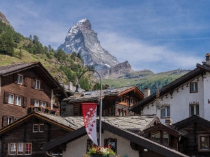 SVÁJC NAGYKÖRUTAZÁS - KÖNNYED GYALOGTÚRÁKKAL - Túrázunk a Mont Blanc és a Matterhorn lábánál valamint a vízesések völgyében: Laute